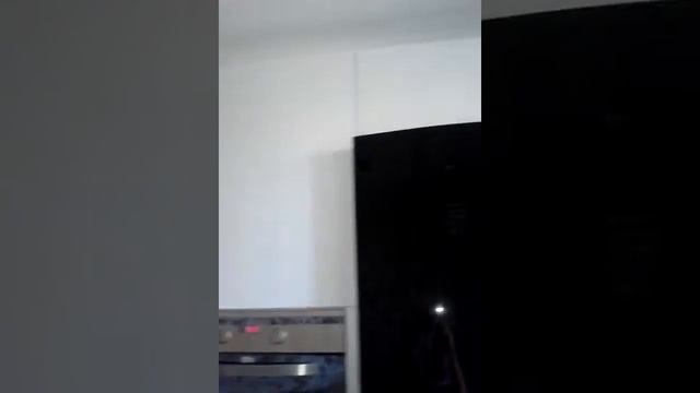 Кухня со шпоном зебрано