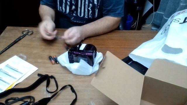 Nikon CoolPix B500 otpakivanje смотреть онлайн