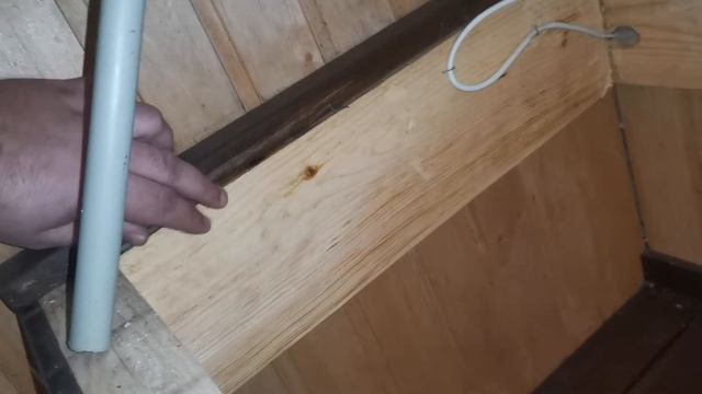 Подвесные парящие полки в бане своими руками