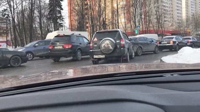 Система помощи при трогании на уклоне