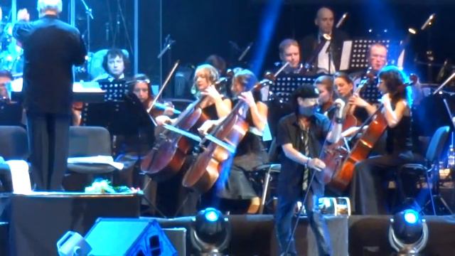 Scorpions -- We don't own the world LIVE at TatNeft Arena, Kazan 26/10/13 смотреть онлайн