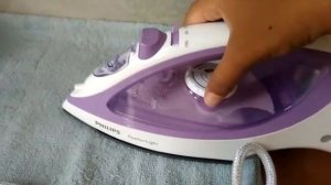 CARA MENGGUNAKAN SETRIKA UAP Phillips (Gosokan). How to use Steam Iron