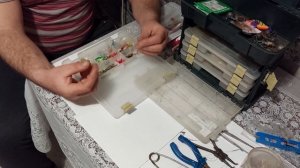 Рыболовный ящик.Приманки для начинающего спиннингиста!!!!
