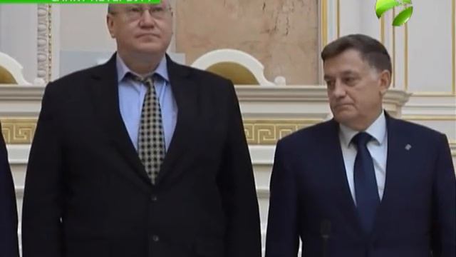 В Петербурге открылся арктический правовой форум смотреть онлайн