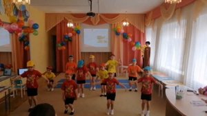 Музыкальное приветствие танец воспитанников Доу 32