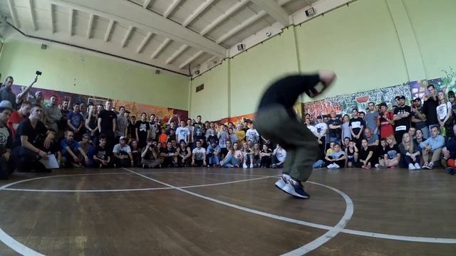 BRUCE ALLMIGHTY x SLAV x ZIP ROCK | COMBONATION 9 | BREAKING JUDGES смотреть онлайн