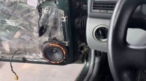 Замена штатной акустики Шкода Октавиа 2 на динамики  DL audio Gryphon Pro 165 Neo