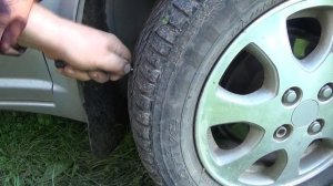 Если пробил колесо. Ремонт  за 5 минут не снимая колеса!!!