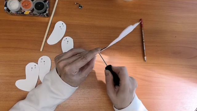 Подвижный медвежонок. Игрушка своими руками.