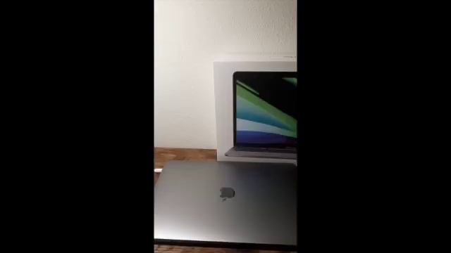 Macbook Pro 13 late 2020 M1 смотреть онлайн