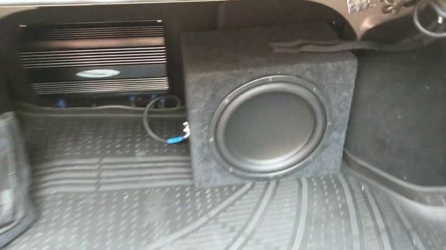 установка сабвуфер Bast Balance 12" SQ смотреть онлайн