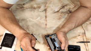 Как самому поменять батарею на смартфоне Xiaomi (на примере Note 5 pro)?