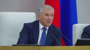 Живут за наш счет припеваючи! Сидят за границей безбедно, так не должно быть!