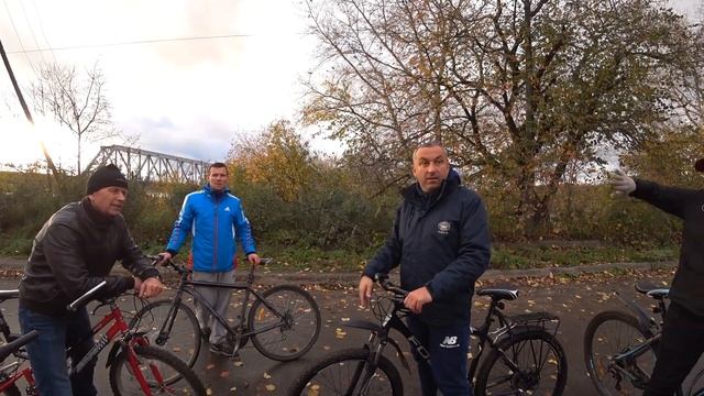 Велопоездка по Волхову с главой администрации Волховского района смотреть онлайн