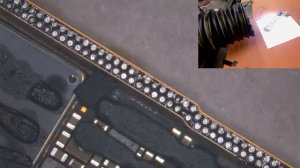 Iphone 12  не включается