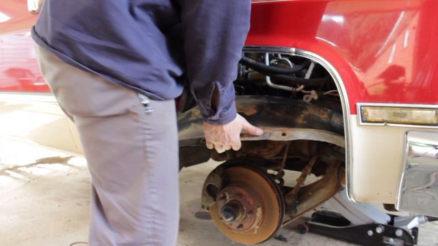 1985 C10 Painting Inner Fender wells And getting ready for Wire Harness, смотреть онлайн