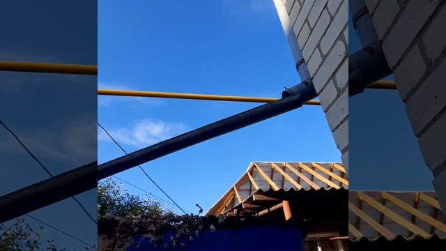 Крыша и навес восстановлены после града. смотреть онлайн