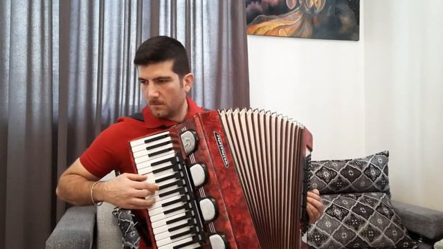Interstellar main them by Hans Zimmer-accordion смотреть онлайн
