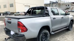 Upgrade ещё одного Toyota Hilux в минималке: 3-секц. крышка и крутая дуга, пороги, вкладыш и фаркоп