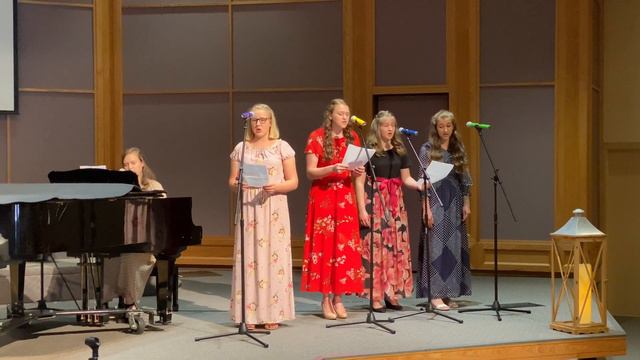 Славянская Евангельская Церковь г.Сан Диего, пение сестер смотреть онлайн