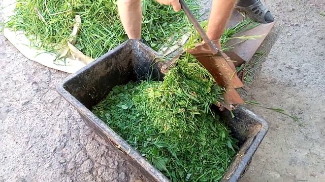 самодельная траворезка. смотреть онлайн