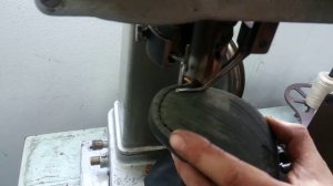 Швейная машина обувная для прошивки подошвы.