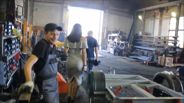 Как мы встречаем клиентов? Реальная встреча клиента из Киргизии от БурСпецТехники смотреть онлайн