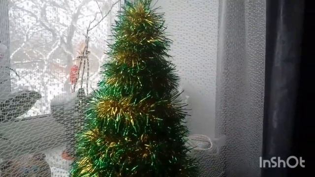 Новогодняя поделка в садик.Ёлка? из мишуры. Символ года-белая крыска( мышка) #Новогодняяподелка смотреть онлайн