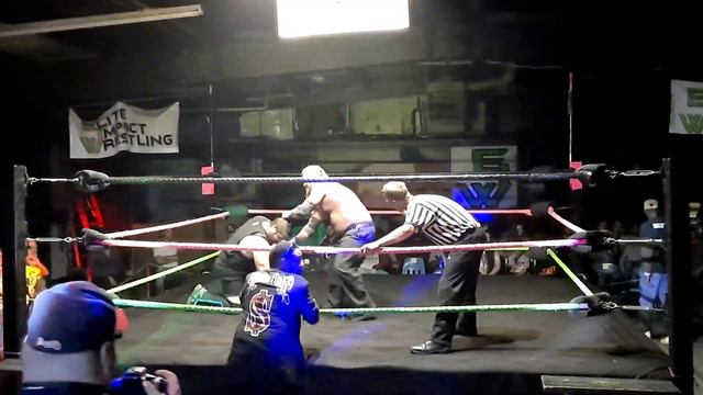 GALON RAY vs VENDETTA'S TJ 2 W/SHOWTIME (TASER ON A POLE MATCH) смотреть онлайн