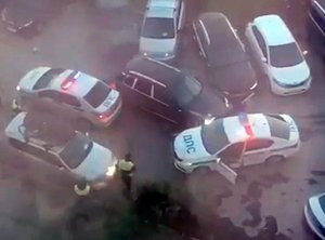 В Екатеринбурге со стрельбой задержали лихача на Porsche / События на ТВЦ