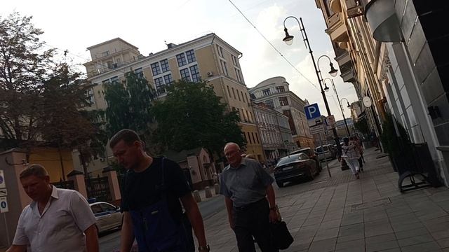 VID_20220804_181439.mp4