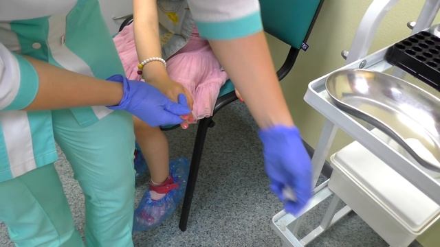 Анализ крови 500 РАЗ!!! ??Сдаем КРОВЬ ИЗ ПАЛЬЦА с улыбкой? Получаем сюрприз от ИНВИТРО