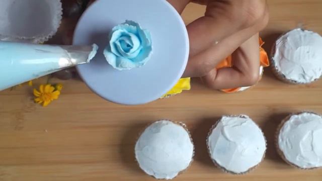 Father's Day Gift Idea 🇳🇵| How to make Letter A Cupcake Box | Beautiful Floral Piping Video смотреть онлайн