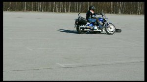 Мотоцикл Honda VTX1300 обзор. Хорошая  управляемость!