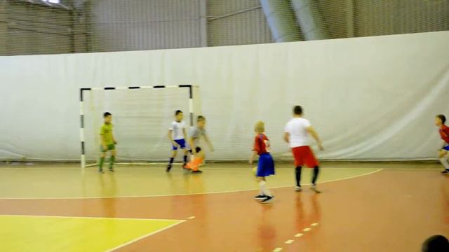 21.12.2014 - СТАРТ-1 - СПУТНИК 2й тайм (ФОК "Динур") г.Первоуральск смотреть онлайн