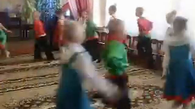 Задорный детский танец " Ромашки" смотреть онлайн