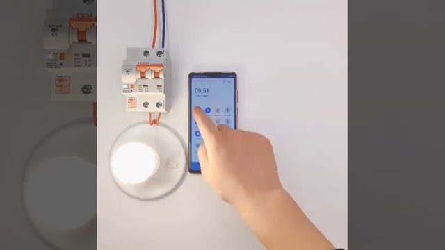 Tuya WIFI breaker,Smart life & Tuya APP.Timer breaker,Remote control,More stable.2.4G WIFI смотреть онлайн