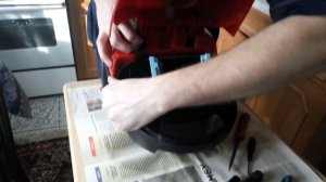 Разборка корпуса пылесоса Philips fс 8455