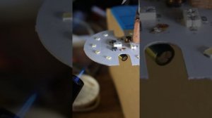 Навык пайки и замены диодов на примере  цоколя gx53