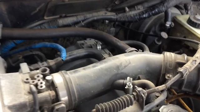 Установка вакуумных патрубков на КиаСпортейдж 1