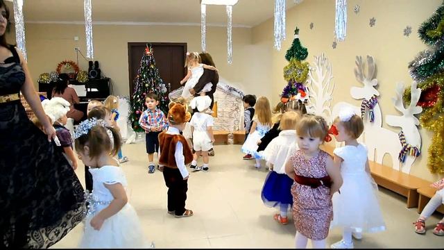 КЛИП с новогоднего утренника. Первая младшая. Замелекесье