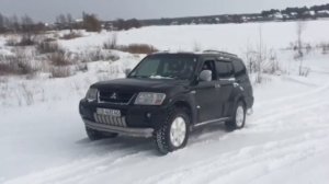 Тестируем паджеро вагон 3 по зимнему снегу на резине Гудрич всесезонка 6 февраля 2017 года