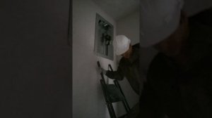 как установить клапан  дымоудаления!!