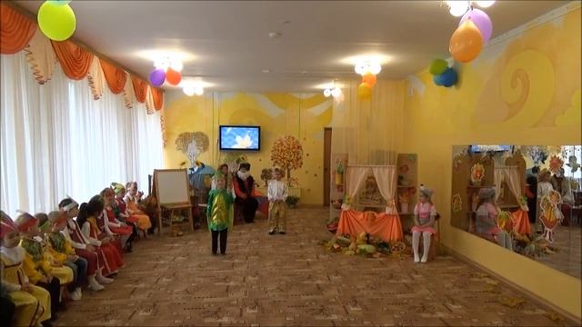 Осенний праздник "Собирайся народ, мы пойдем на огород!" смотреть онлайн