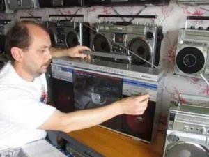 SHARP VZ-V20 МУЗЕЙ КАССЕТНЫХ МАГНИТОЛ 70-80Х