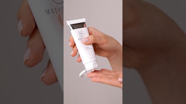 Деликатный скраб для лица от Maskoholic смотреть онлайн