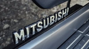 Проверка лакокрасочного покрытия Mitsubishi Pajero