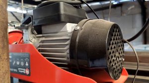 Самодельные СЕКЦИОННЫЕ ВОРОТА 5,3 × 3 метра для гаража на две машины