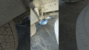 Вольво фл6, 2003 г. замена масла в мосту и коробке,