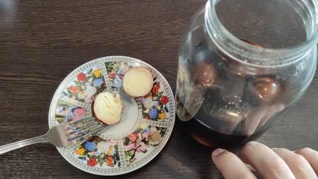 Маринованные яйца. Самый простой и вкусный рецепт